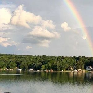 Meet your Posher, Lois